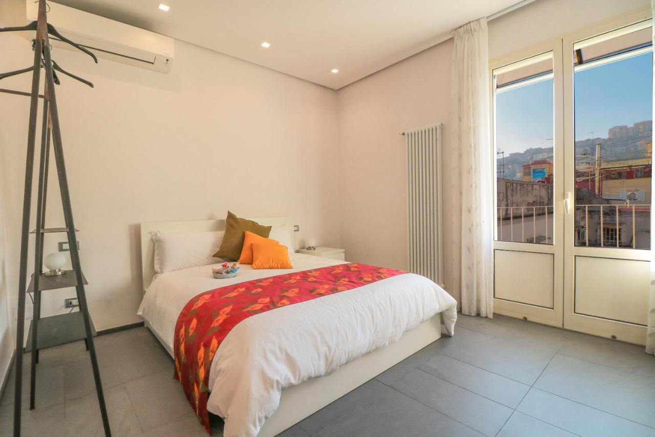 Terrazze Del Lungomare Bed & Breakfast เนเปิลส์ ภายนอก รูปภาพ