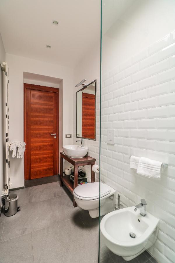 Terrazze Del Lungomare Bed & Breakfast เนเปิลส์ ภายนอก รูปภาพ
